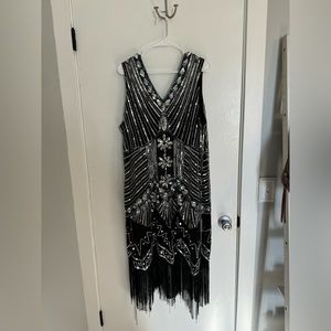 Unique Vintage - Sequin Sleeveless Fringe Flapper Dress - Size 3X (20)